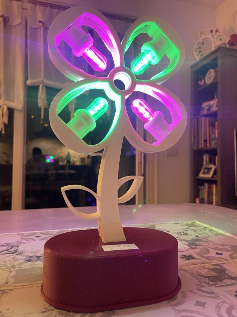 Luminaria a batteria ricaricabile fiorellino
