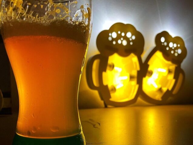 Luminaria birra "Cheers" Luminaria birra "Cheers"