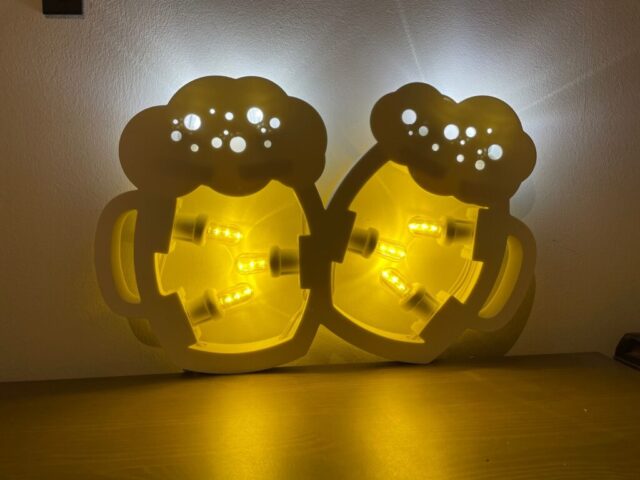 Luminaria birra "Cheers"